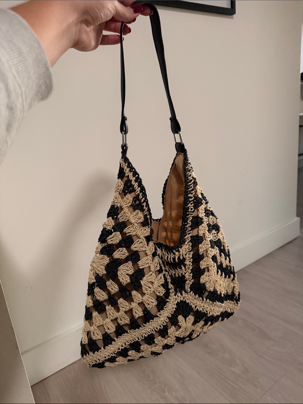 8 other reasons woven shoulder bag